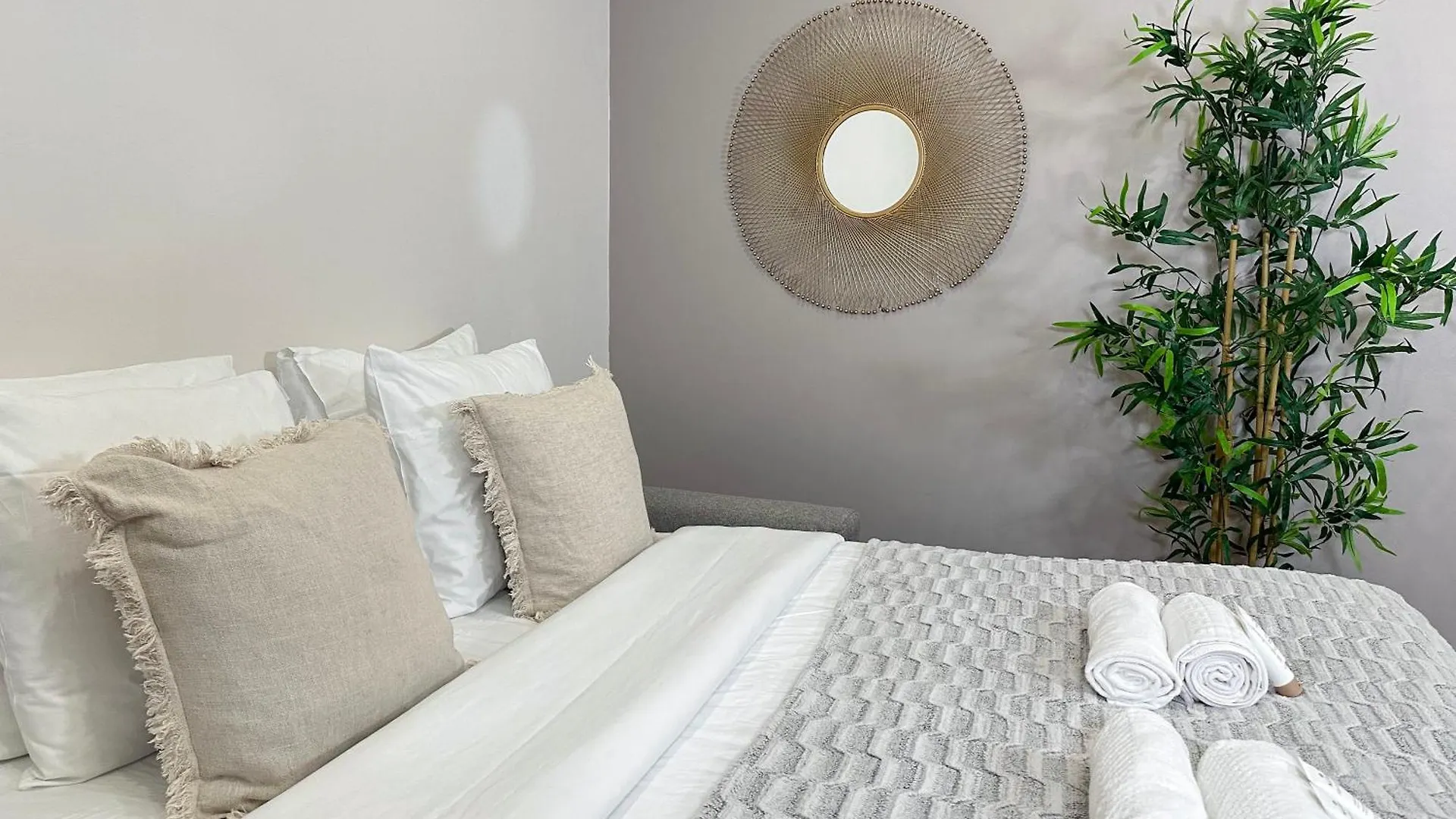 Chic Flat With A Garden Near Trocadero Apartment Paris