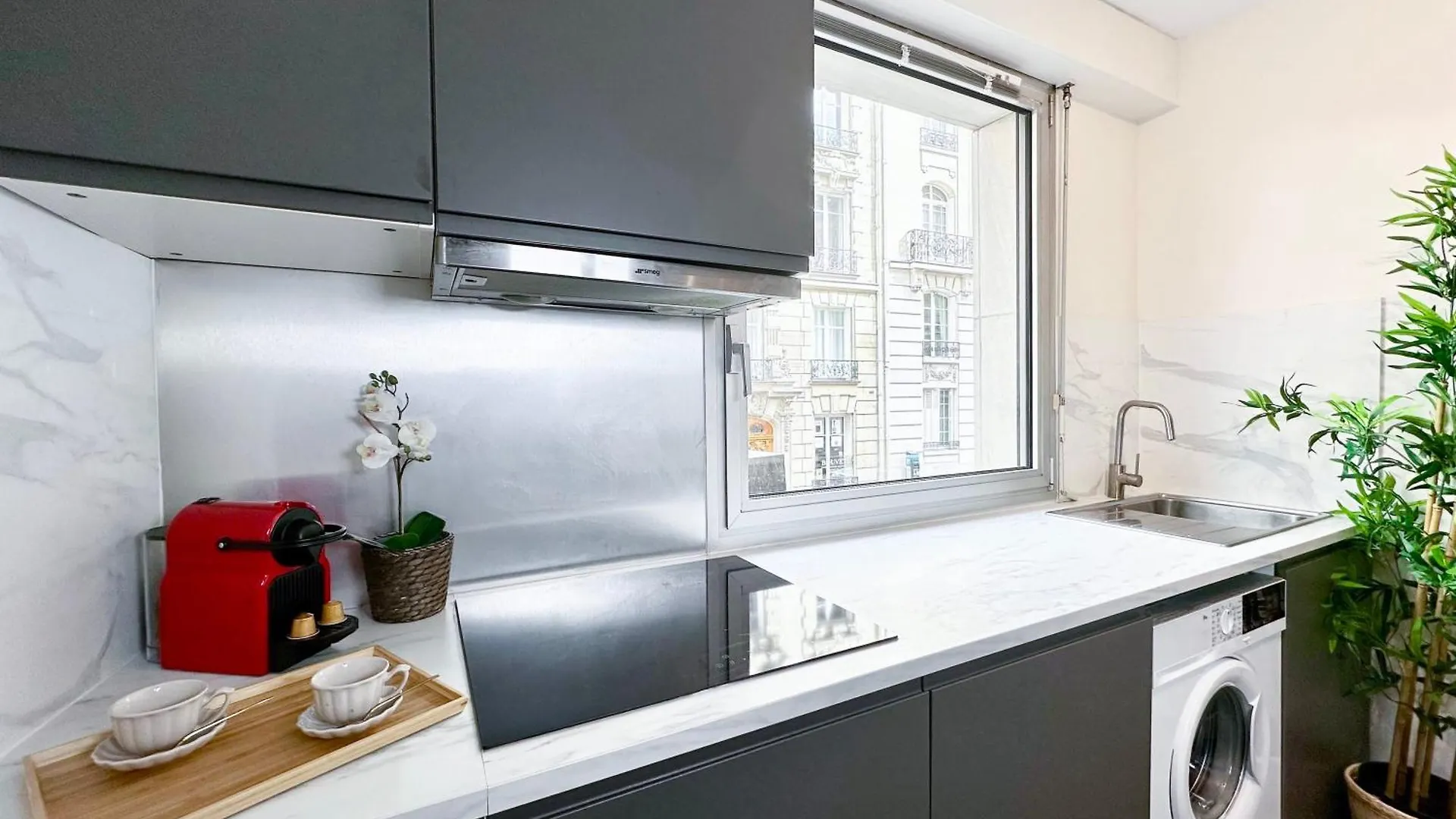 Chic Flat With A Garden Near Trocadero Apartment Paris
